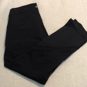 Lululemon Size 4 Crop Legging